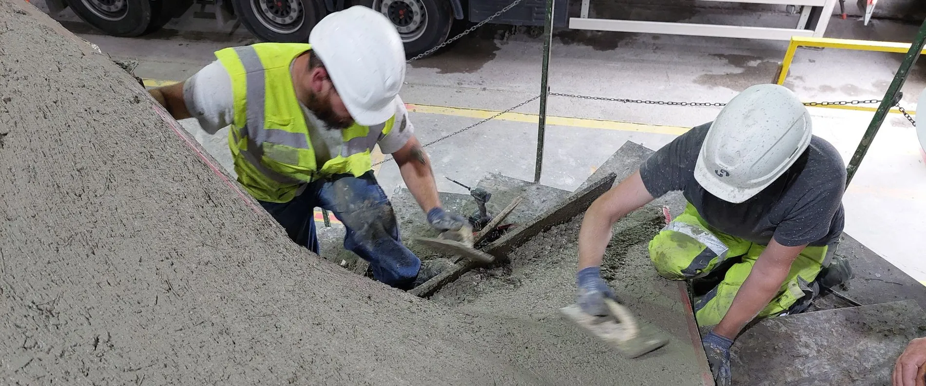 Fibres in concrete